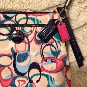 NWOT Coach Ikat Scribble Multicolor Swingpack